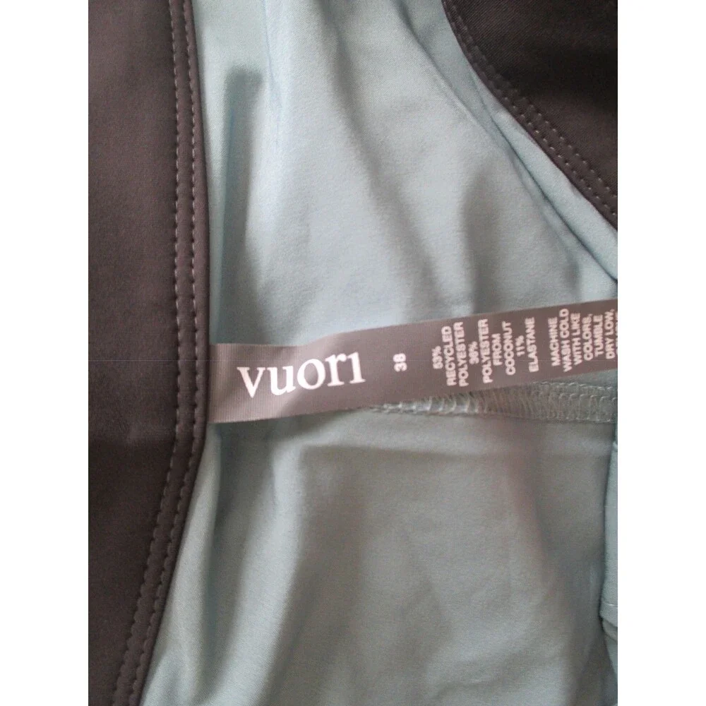 Vuori Infinity BoardShort Swim Trunks Mens 38